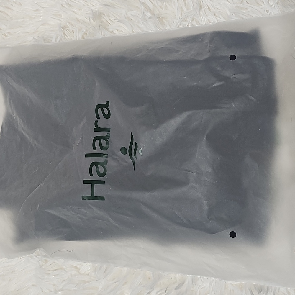 Halara Ultra Sculpt High Waisted Scrunch Butt Lifting Tummy Control Leggings - Picture 13 of 13